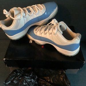Air Jordan 11 low ‘UNC’